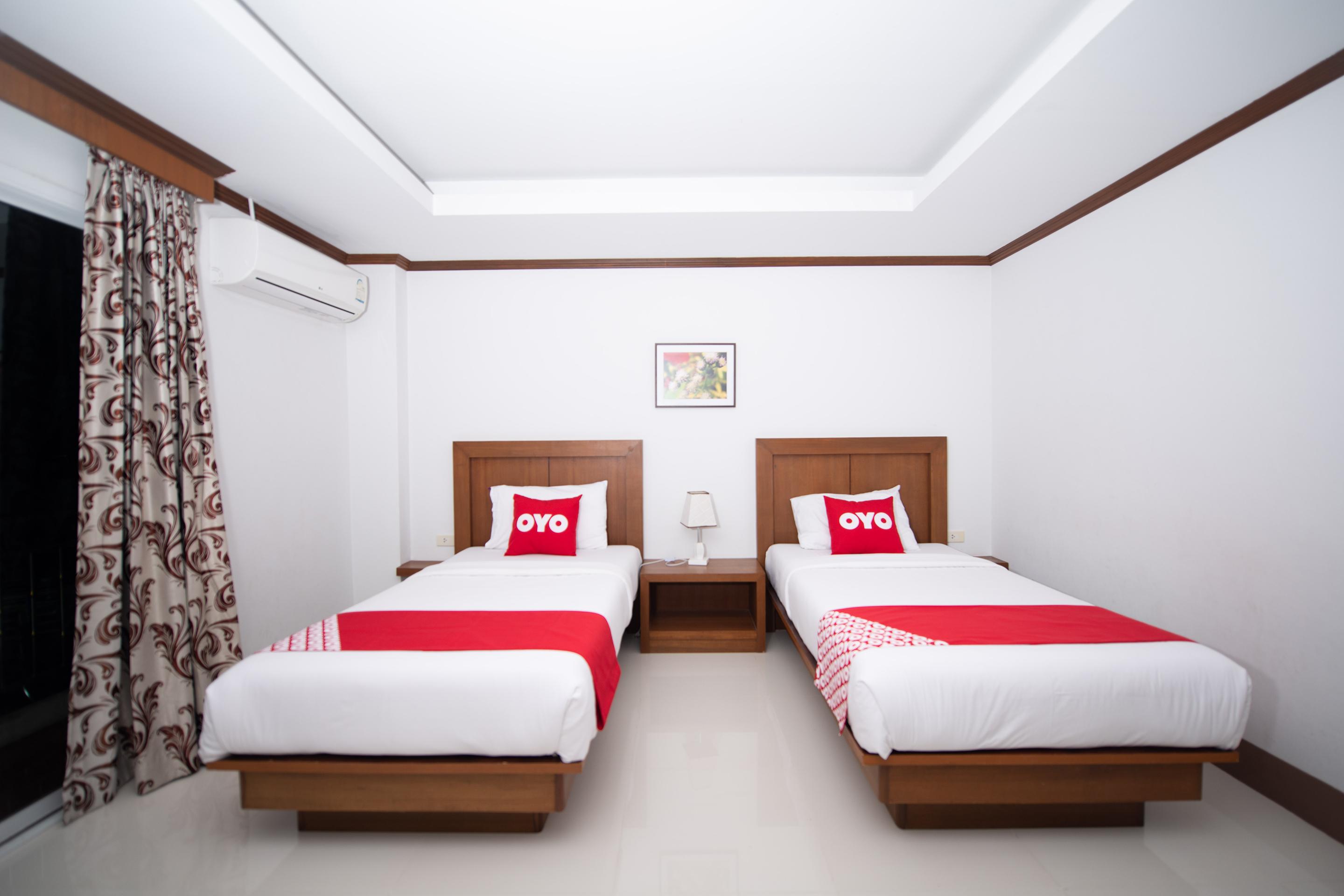 OYO 287 Al Ameen Hotel Krabi town Buitenkant foto