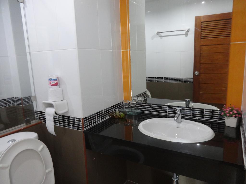 OYO 287 Al Ameen Hotel Krabi town Buitenkant foto